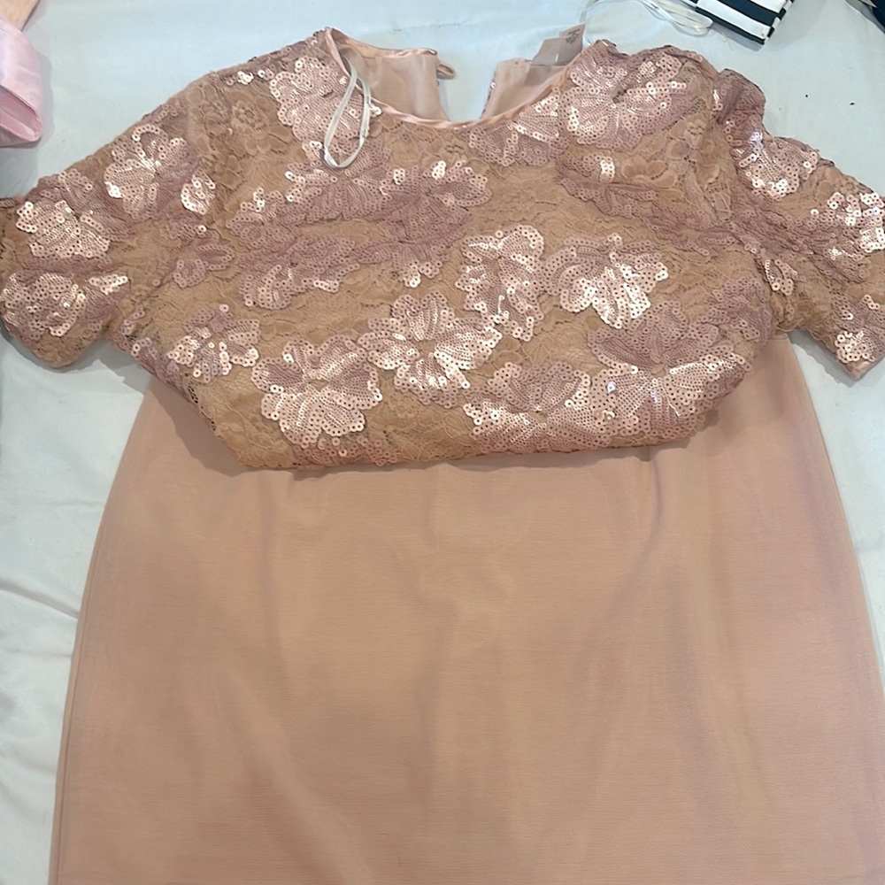 Pencil skirt and sequin top set - Picture 2 of 9